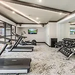 Central Heights Functional 2B2B Longterm Condo
