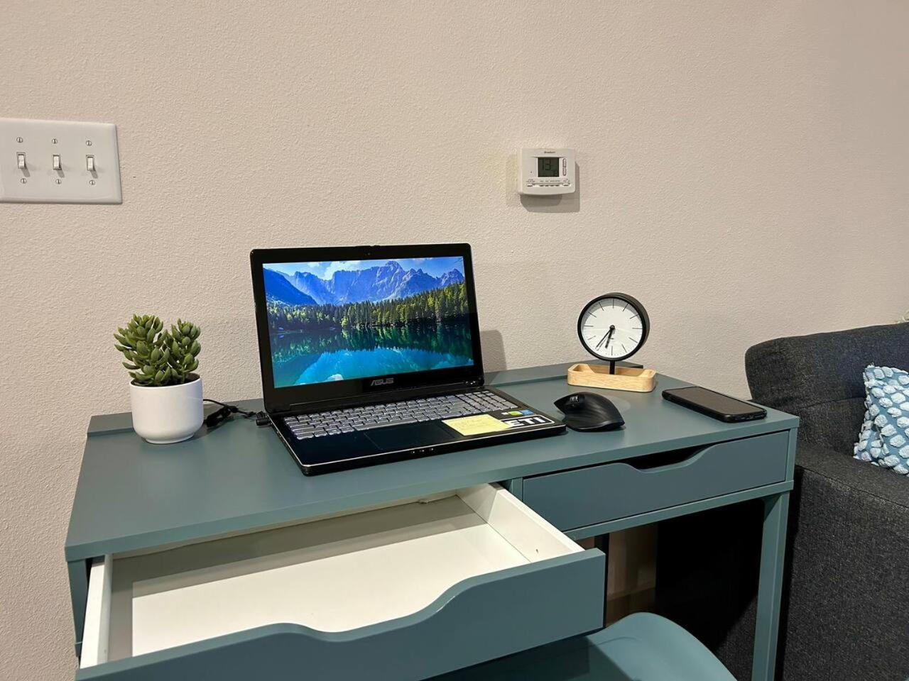 Heights Functional 2b2b Longterm Apartment